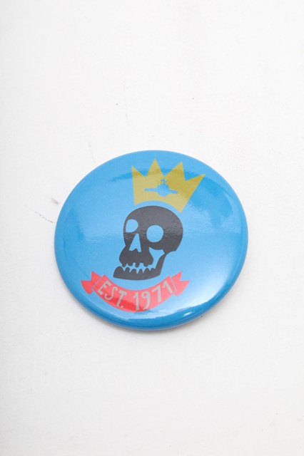 楽天市場】缶バッジ ヴィヴィアンの通販