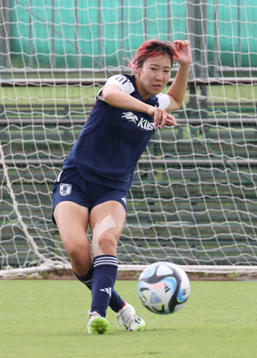 なでしこ遠藤純 こだわりピンクヘアでW杯へ「生活面もサッカー面も個を