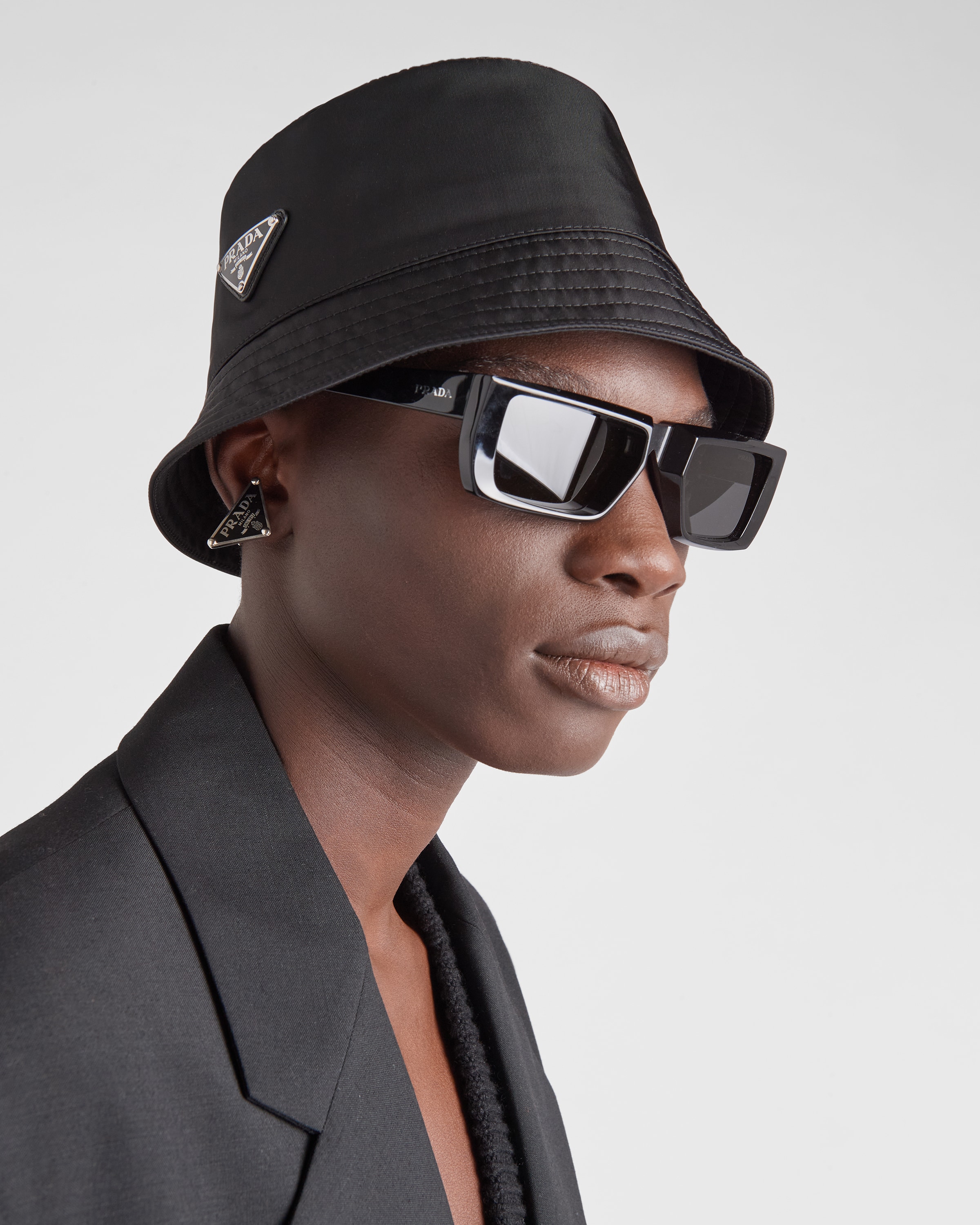 ブラック Re-nylon バケットハット | PRADA