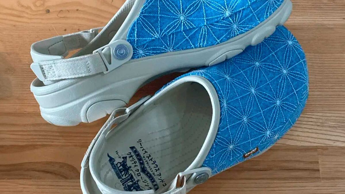 First images of Levi's x Crocs All-Terrain Clogs - HIGHXTAR.