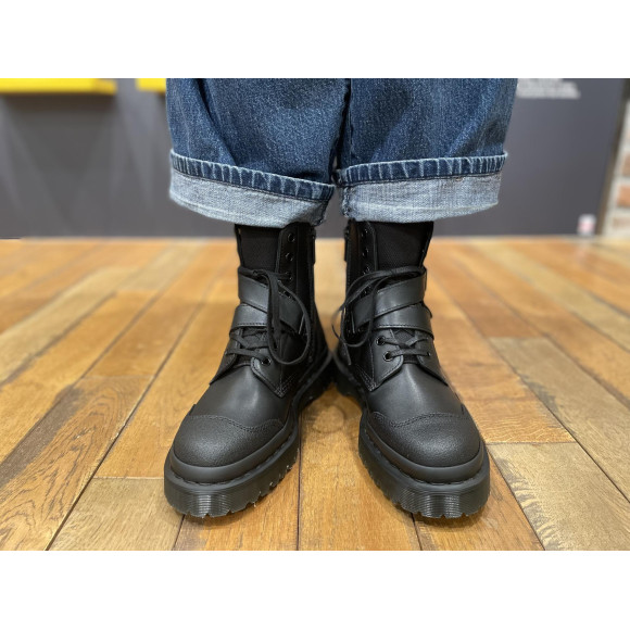 Dr.Martens 新作1460 BEX TECH | ドクターマーチン・ショップニュース