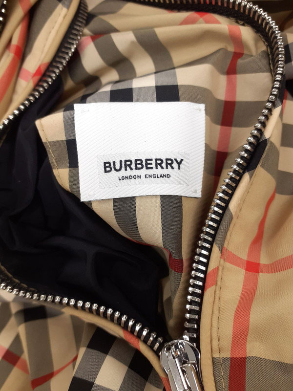 BURBERRY】バーバリー『リバーシブル チェック ジップアップパーカー