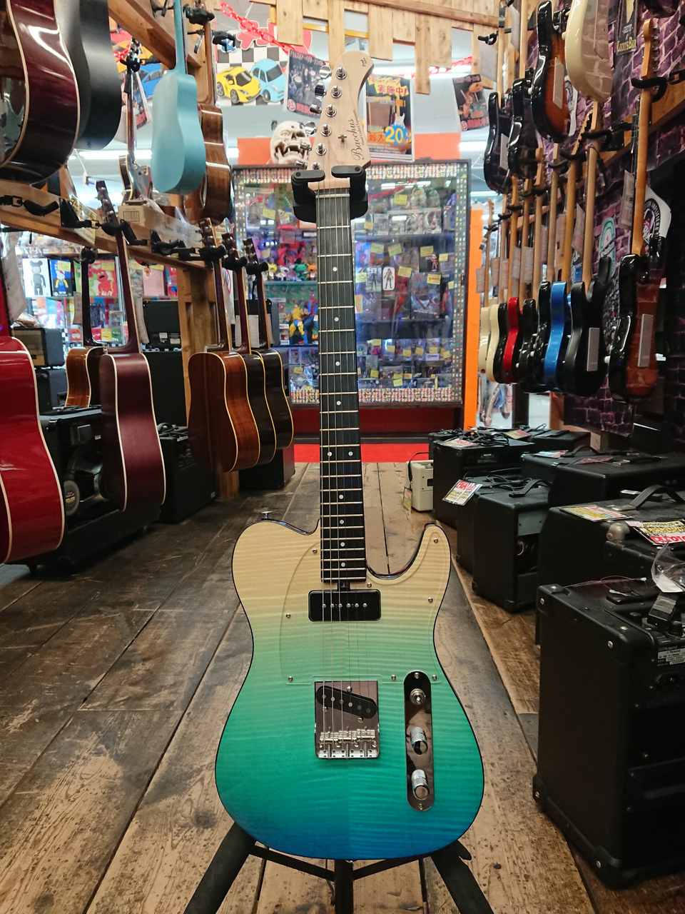 専用出品日本製 Bucchus TSCTICS-FM CUSTOM ダンカン搭載 専用出品日本