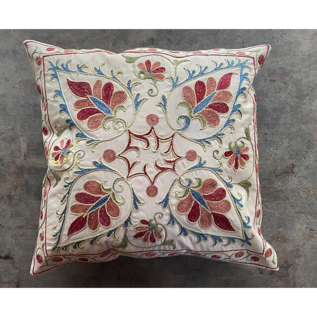 ウズベキスタン製 シルク スザニ刺繍 クッションカバー 45×46 SZN713の