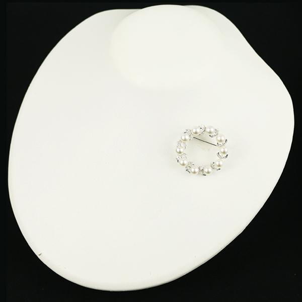 MIKIMOTO（ミキモト） ブローチ パール 真珠 5.6mm リーフ リース