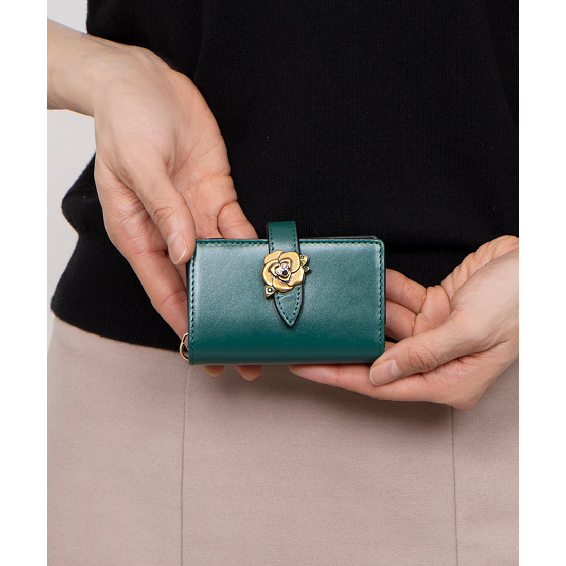 アナスイ ANNA SUI ブルボン キーケース （グリーン） -人気ブランドの