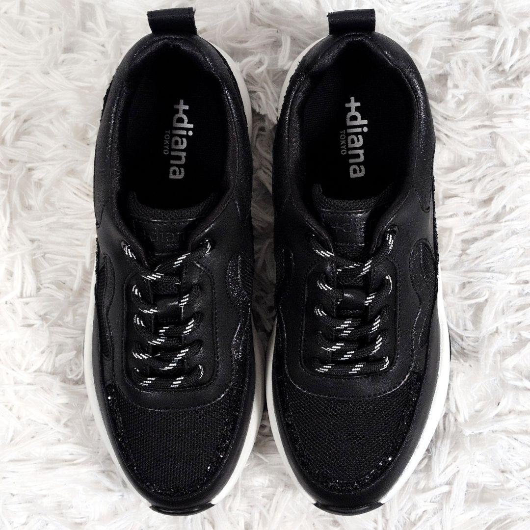 大人気モデル【美品】+diana 厚底ダッドスニーカー グリッター 足長