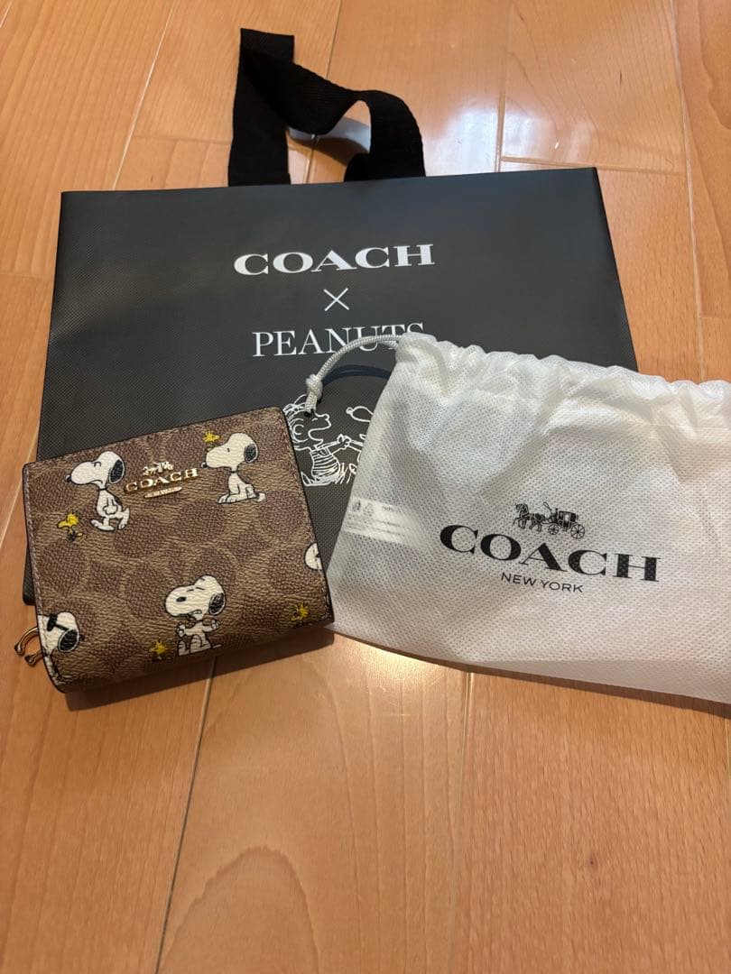 K*︎様 COACH 財布 COACH（コーチ） 二つ折り財布 レディース COACH Wallet シグネチャー