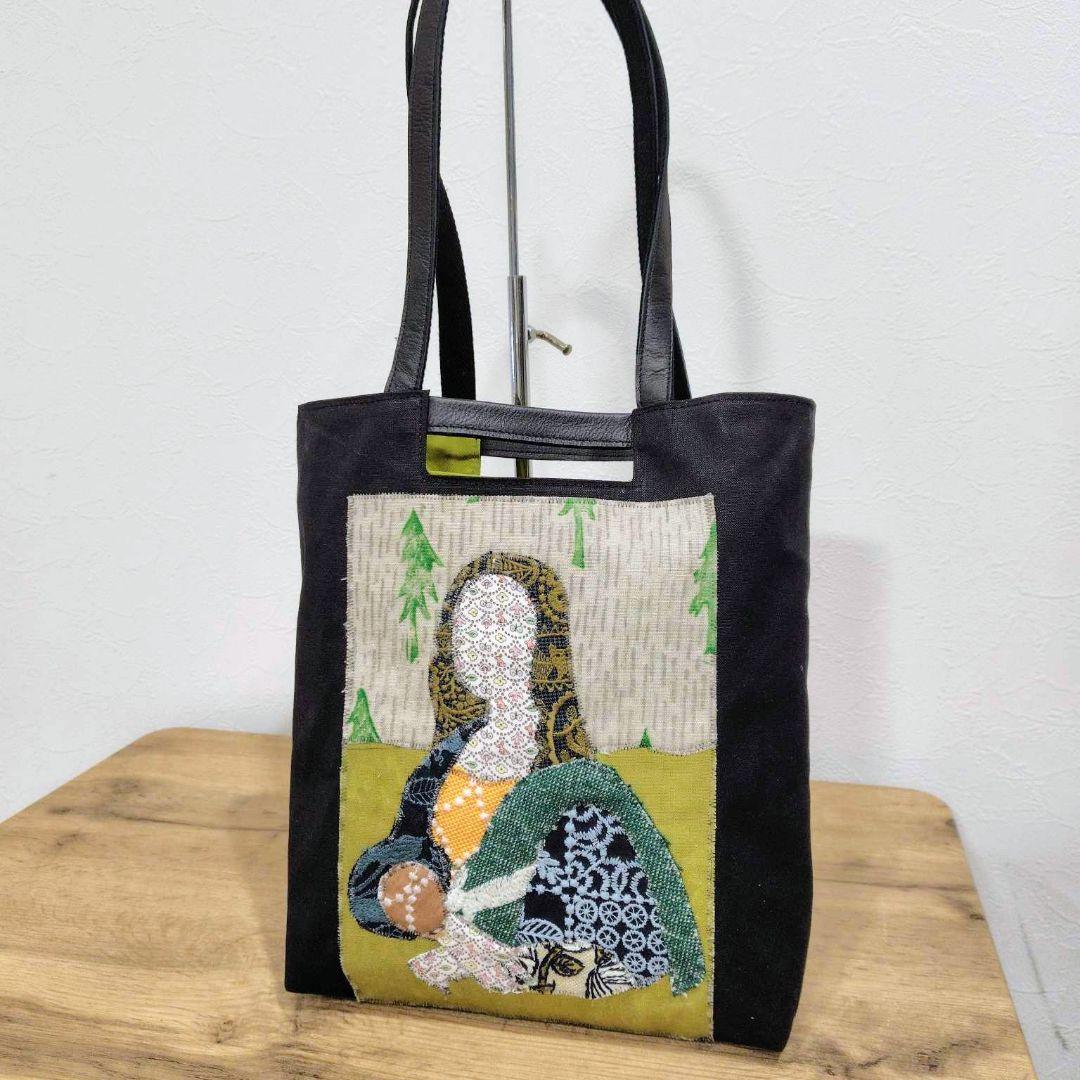 ミナペルホネン/カケラ×アート額縁に女性像/A4ショルダートートマチ有り ⚮̈ミナペルホネン metsä yellow かくれんぼトート タック入 トート