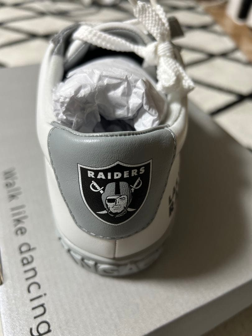 SANGACIO にゅーず NFL RAIDERS スニーカー 26cm - メルカリ
