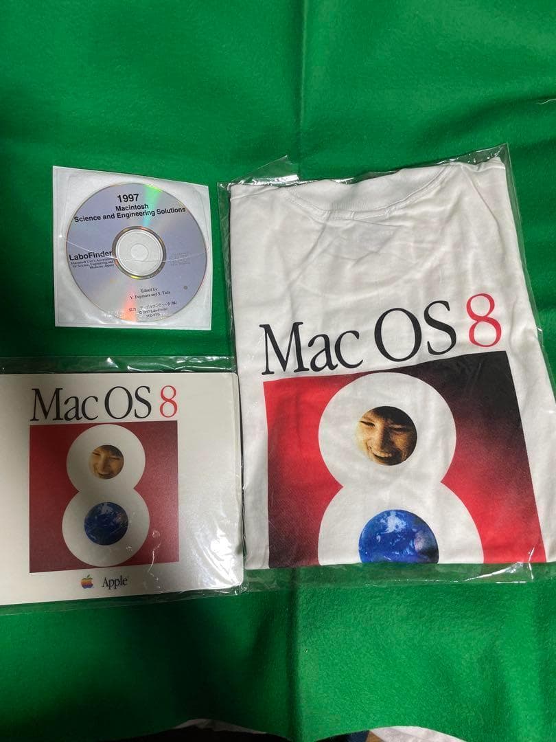MacOS８TシャツとマウスパッドとLaboFinder CD Apple純正 MacOS8TシャツとマウスパッドとLaboFinder CD Apple純正の通販