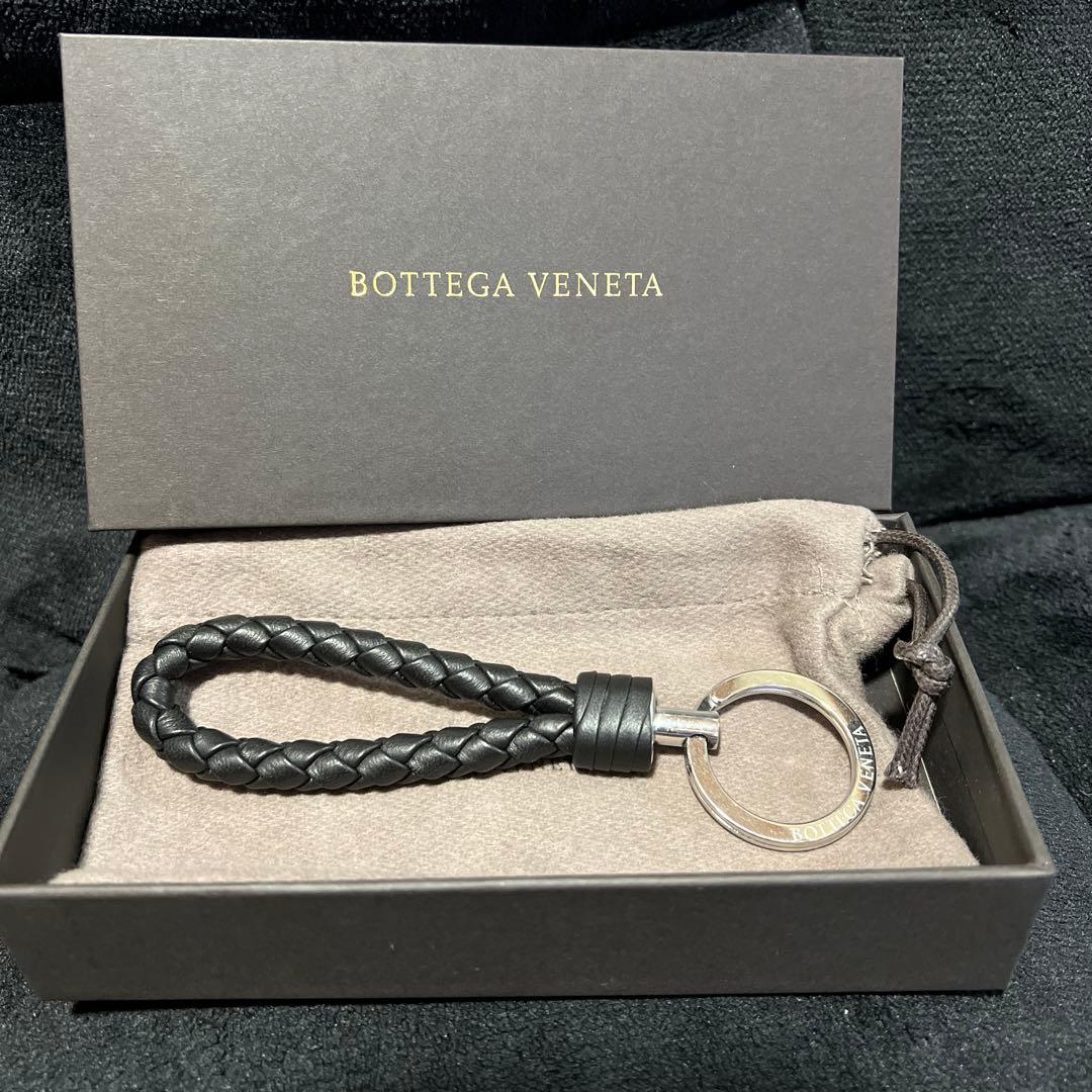 ♡イヴ♡新品・未使用♡ Bottega Veneta レザーキーホルダー 楽天市場】BOTTEGA VENETA ボッテガヴェネタ キーリング 709727 VMAY1