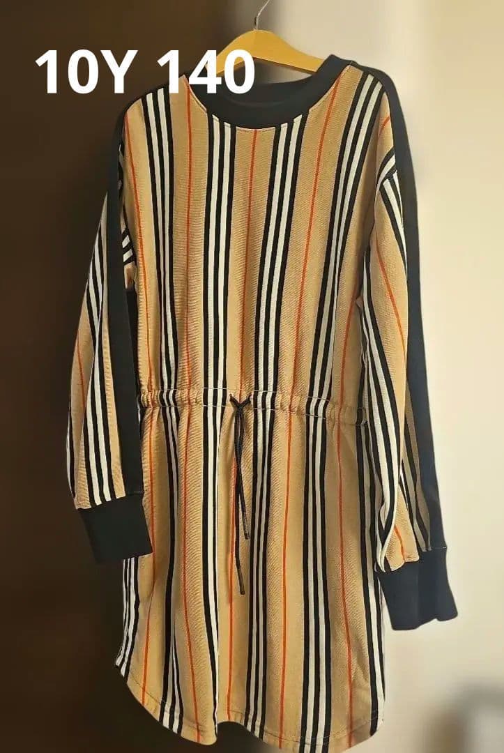BURBERRY ストライプ ワンピース 10Y 中古・古着通販】BURBERRY (バーバリー) アイコンストライプニット