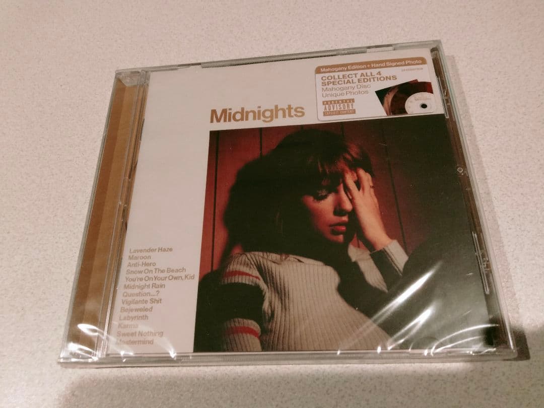 テイラースウィフト TaylorSwift 直筆サイン入りＣＤ 新品未開封 テイラースウィフト 直筆サイン スタジアムツアーCD特別デザイン