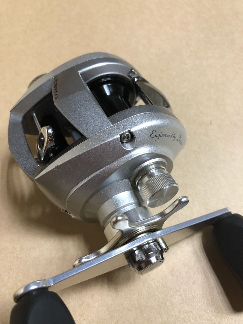ダイワ リベルトピクシー レフトハンドル【美品】 ダイワ(Daiwa) リベルトピクシー L(レフトハンドル)2005リミテッド