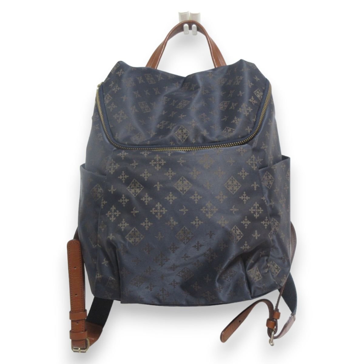 Bibian 比比昂- 美品russet ラシットモノグラムジャガード総柄ナイロン