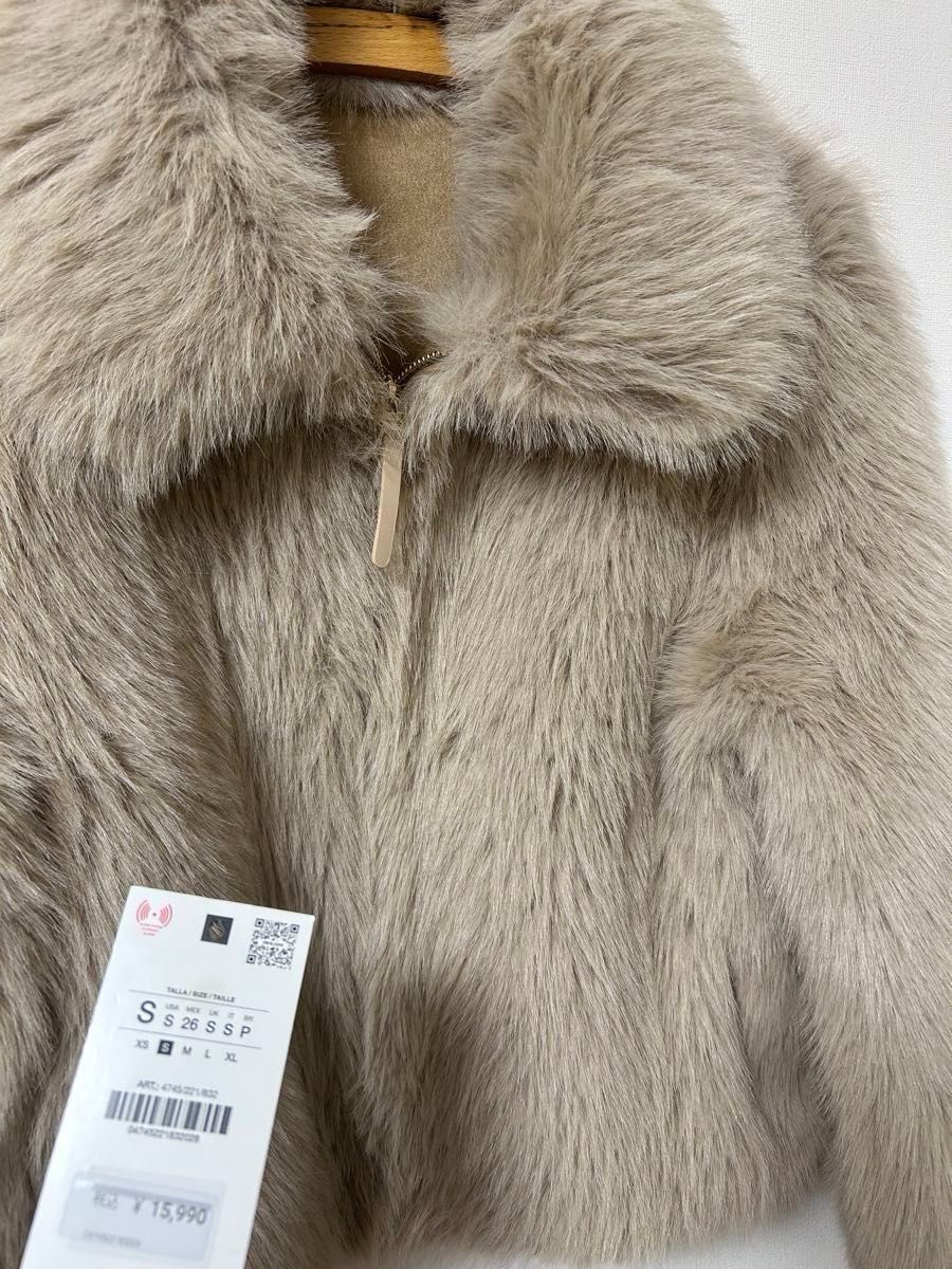 ZARA ダブルフェイスフェイクファージャケット Sサイズ｜Yahoo!フリマ