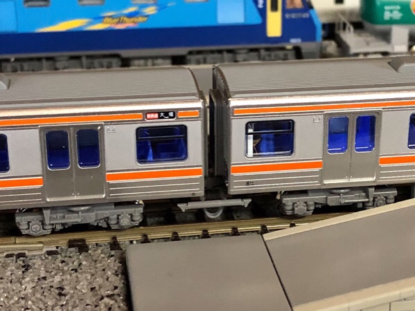 しなのさかいの駅前広場 KATO 313系5000番台・5300番台〈新快速〉