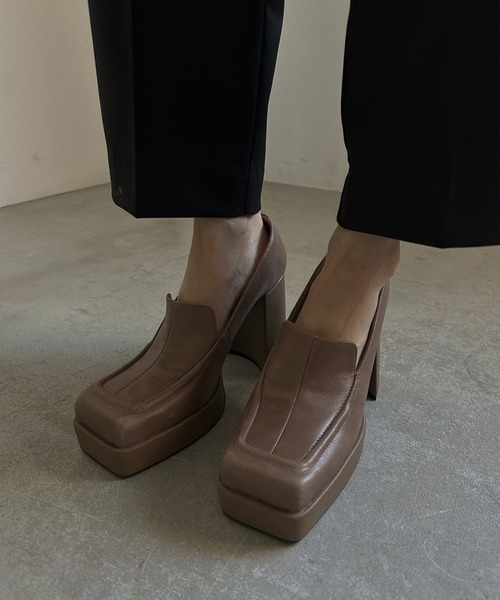 Ameri（アメリ）の「PLATFORM SQUARE TOE LOAFER（ローファー）」 - WEAR