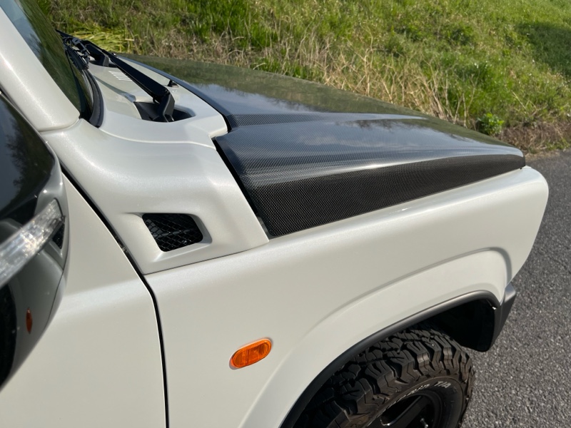 jb64ジムニー 純正カウリングサイドパネル 中古