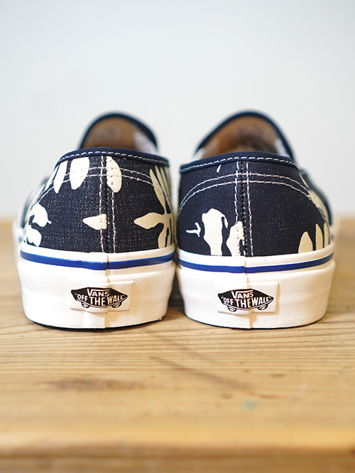 VANS ANAHEIM FACTORY SLIP-ON 48 DECK DX SHOE（VN0005UPNVY Floral